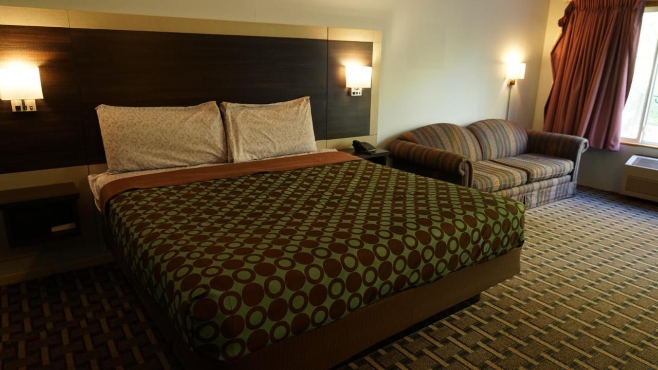 Budget Host Inn Fridley Екстериор снимка