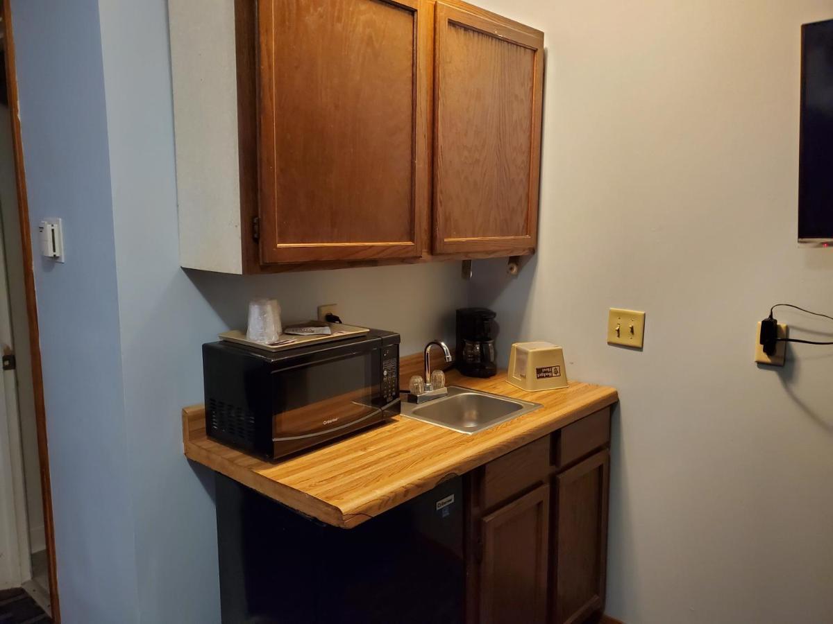 Budget Host Inn Fridley Екстериор снимка